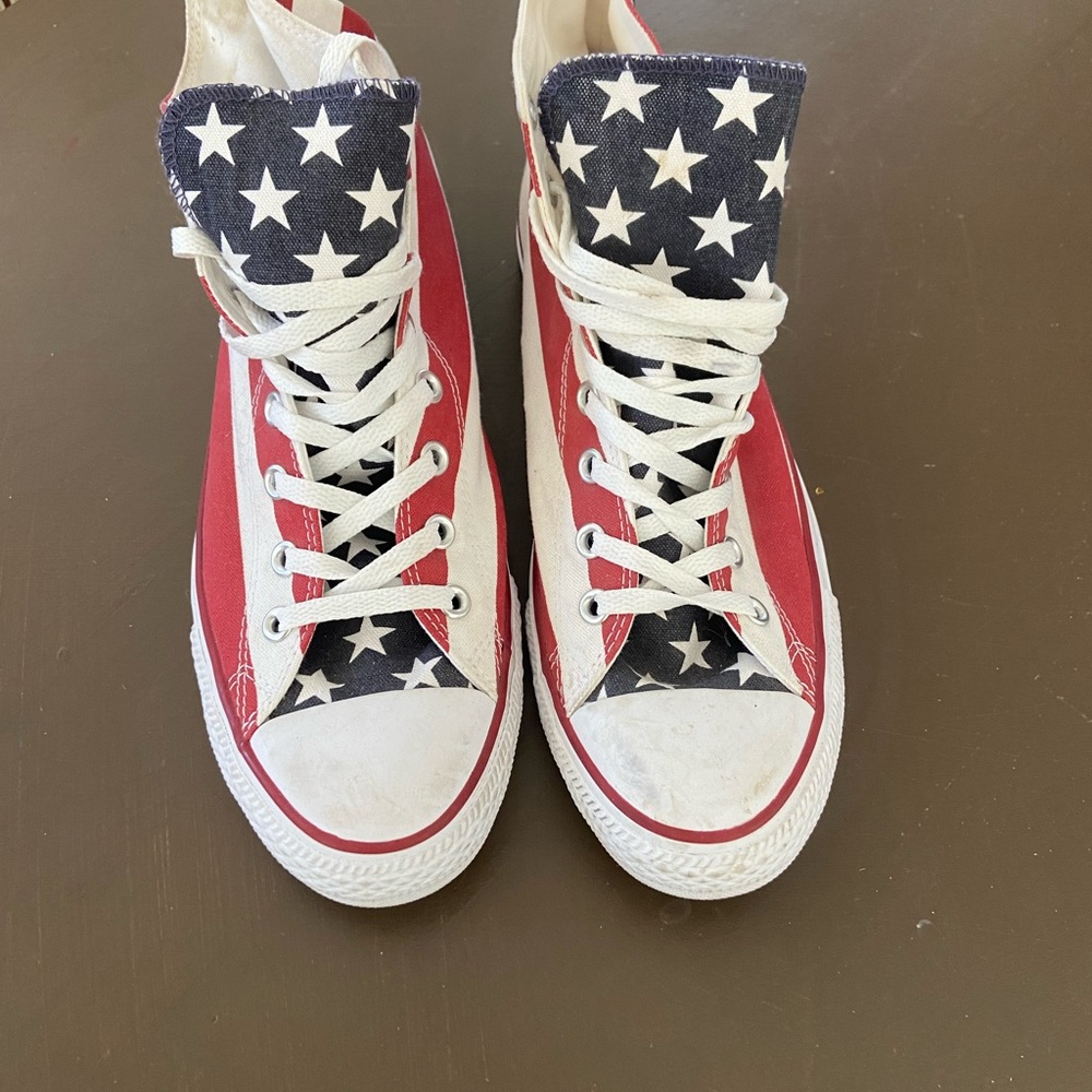 Converse All-Stars Red, White, & Blue Stars and Stripes High-Tops  M 10.5 W 12.5